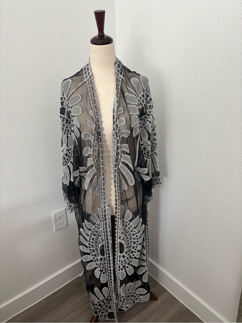 Elegant Swim Cover Up Black Sheer Embroidered Like New One Size Final Sale - Picture 5 of 6